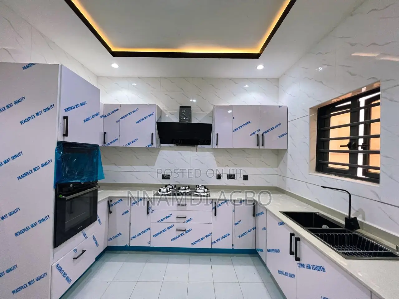 4bdrm Duplex in Ikate for rent in Ikate