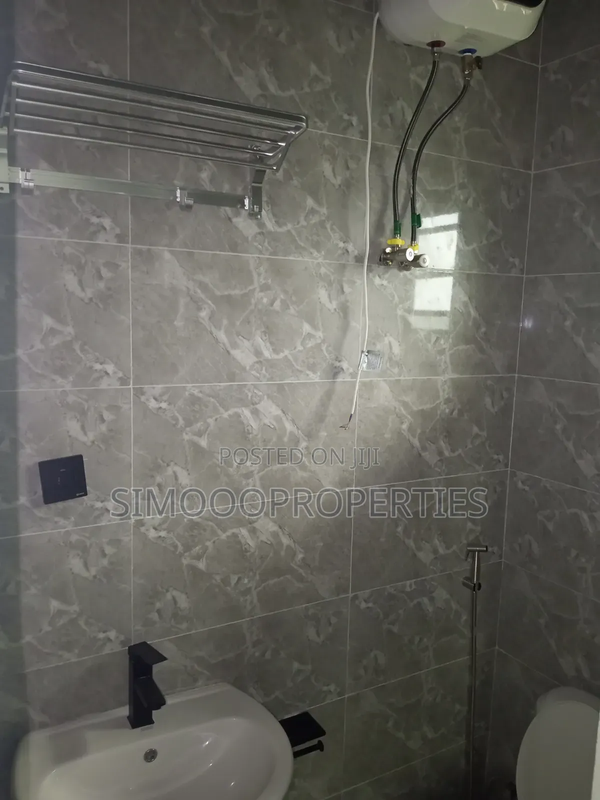 4bdrm Duplex in Beachwood, Bogije for sale in Bogije