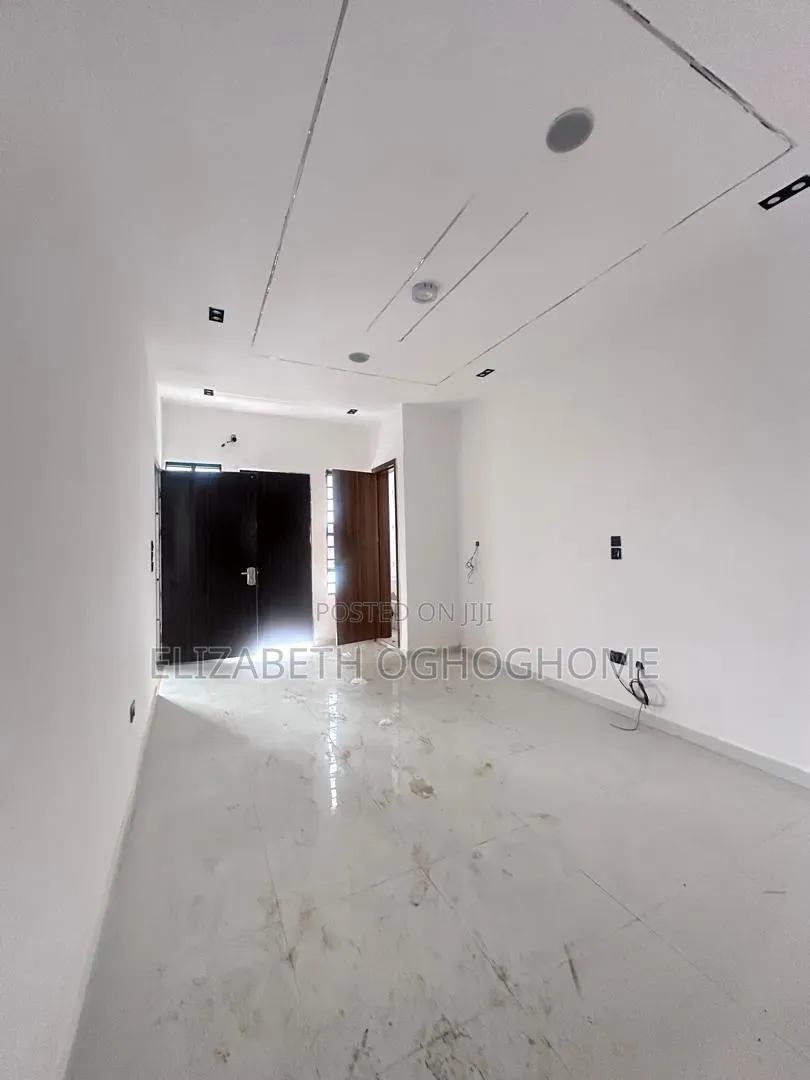 2bdrm Apartment in VGC / Ajah for sale in VGC / Ajah