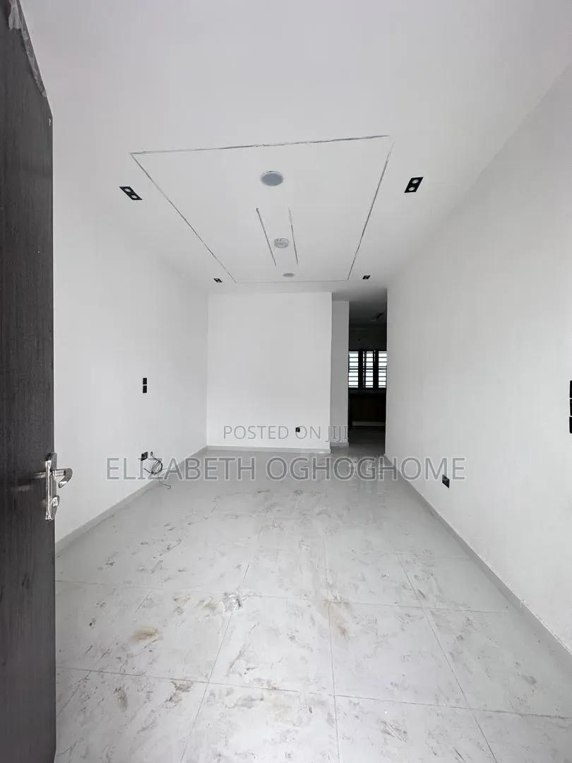 2bdrm Apartment in VGC / Ajah for sale in VGC / Ajah