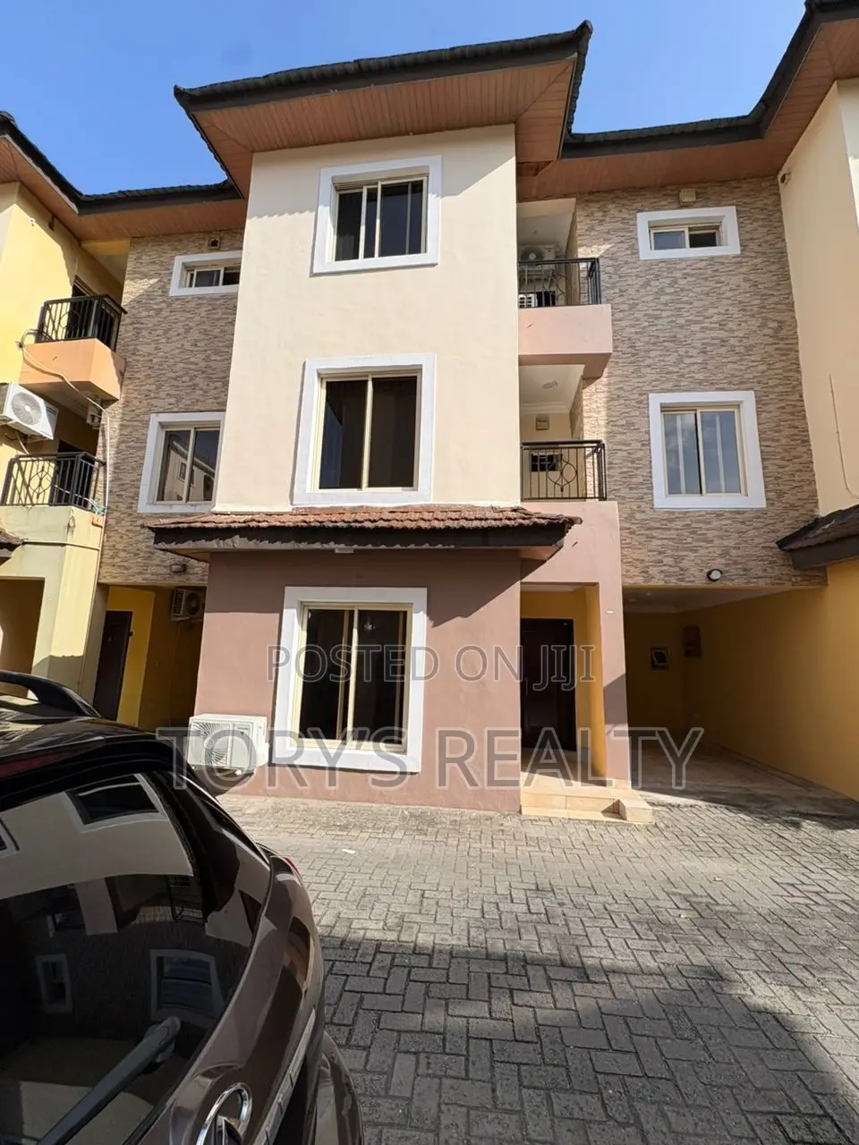 4bdrm Duplex in Lekki Expressway for rent in Lekki Expressway