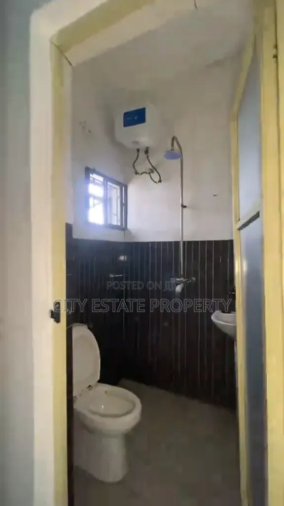 3bdrm Duplex in Shell Corp Estate, Eliozu for rent in Eliozu