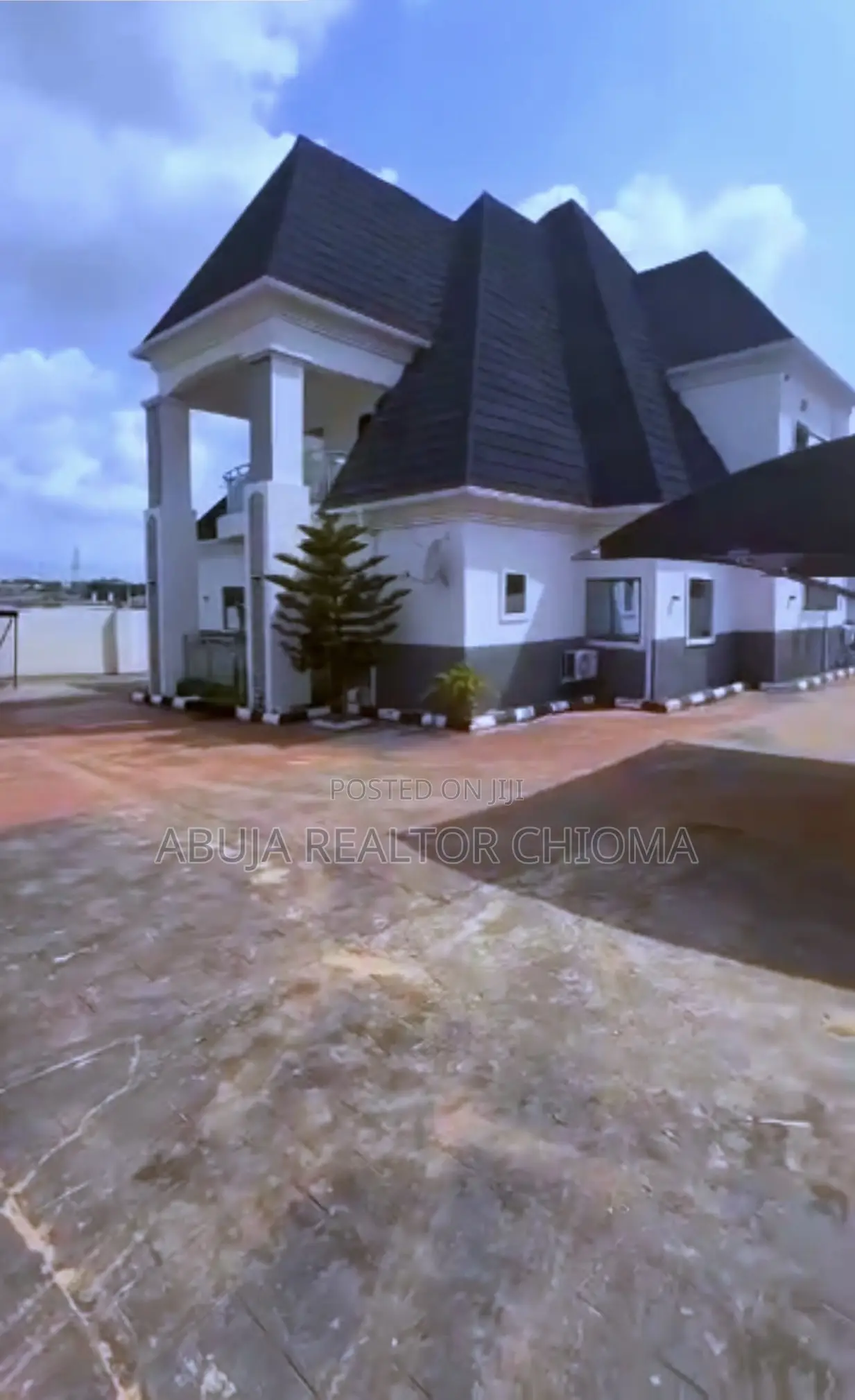 Furnished 4bdrm Duplex in Airport Road, FHA for sale in FHA