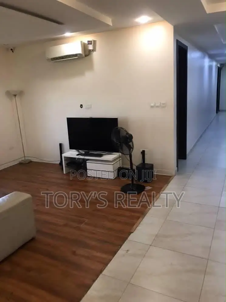 5bdrm Duplex in Ikate for rent in Ikate