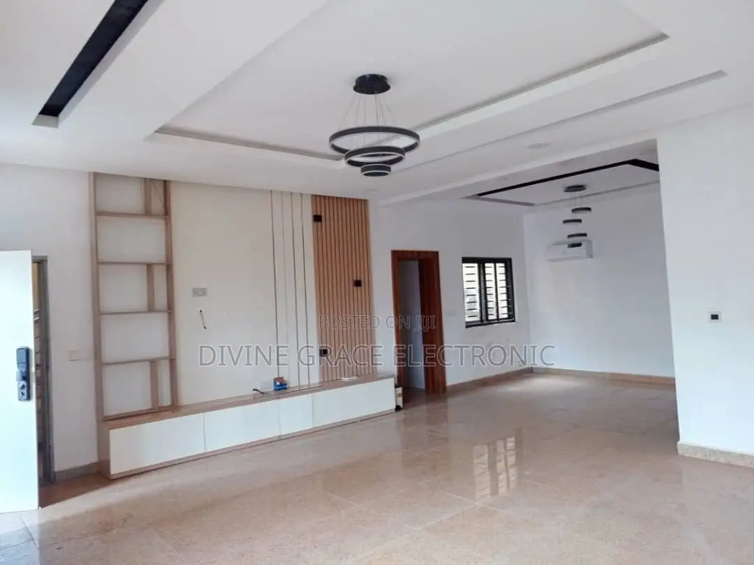 5bdrm Duplex in Bahama Estate, Karsana for sale in Karsana