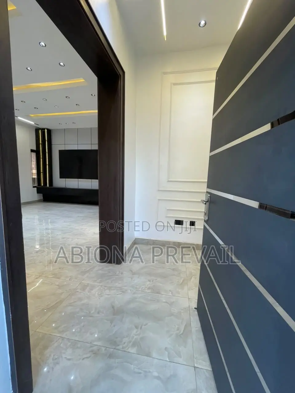 4bdrm Duplex in Mini Estate, Gaduwa for sale in Gaduwa