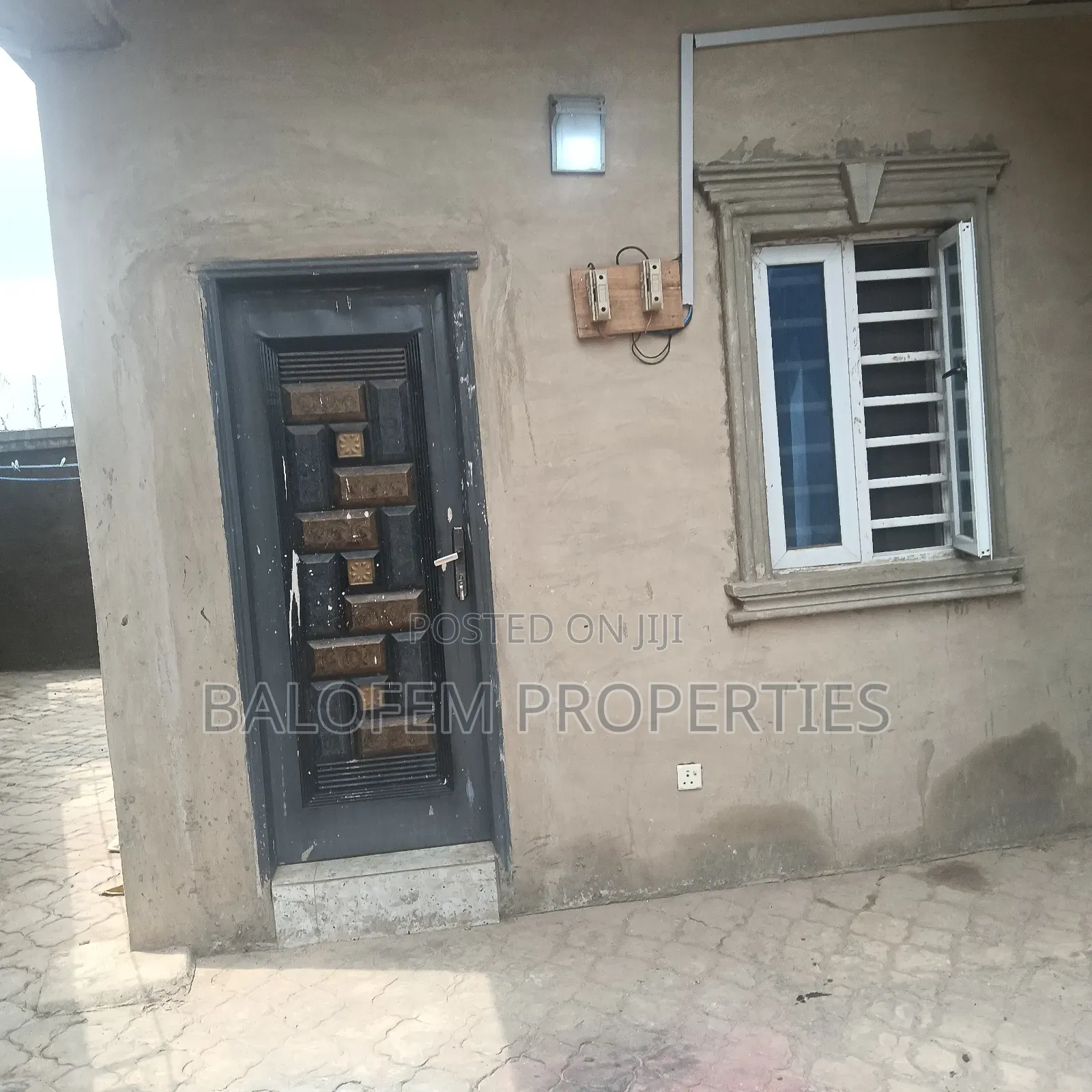 Furnished 1bdrm Block of Flats in Balofem Properties &, Abeokuta North in Abeokuta North