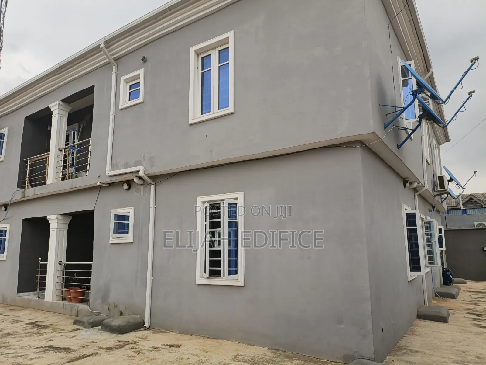 Furnished 2bdrm Block of Flats in First Gate, Ijede / Ikorodu for rent in Ijede / Ikorodu