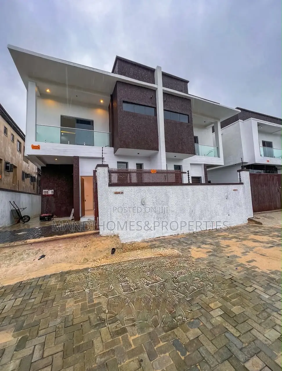 4bdrm Duplex in Ajah for sale in Ajah