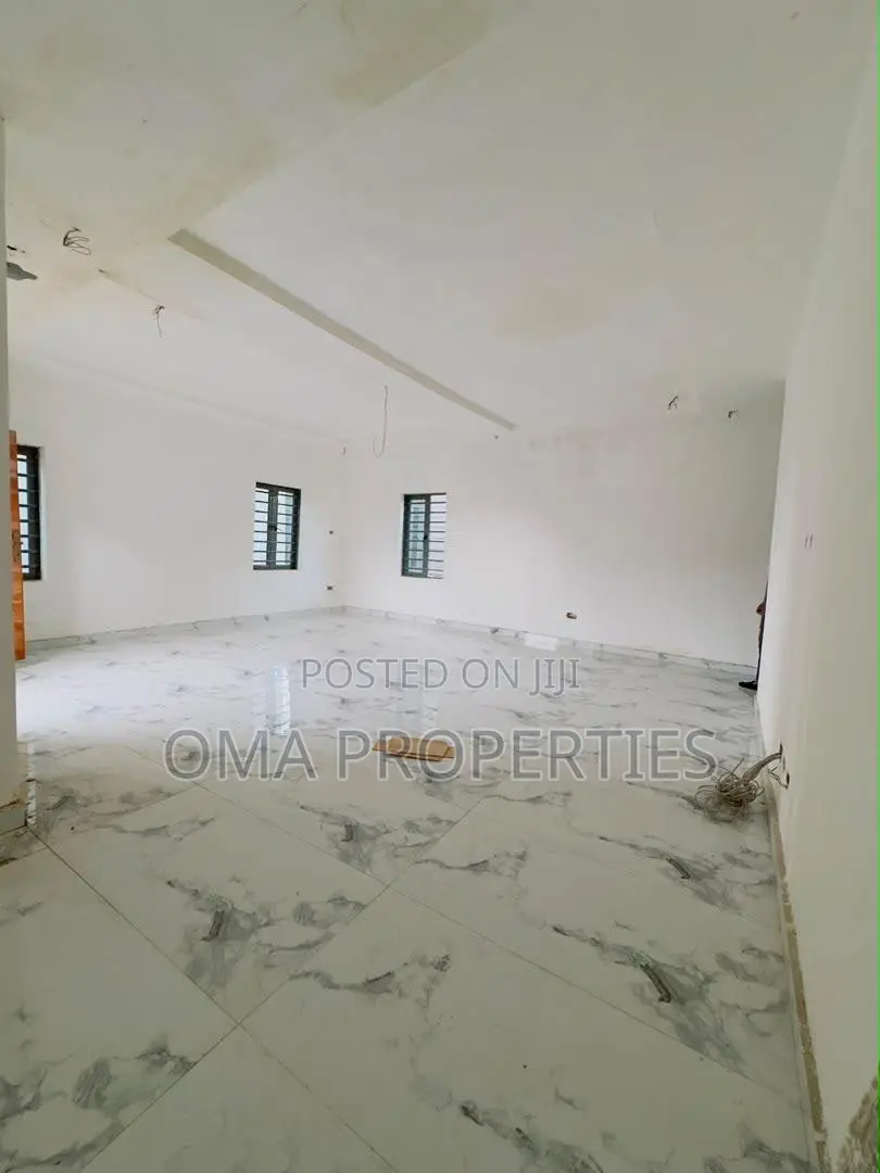 Furnished 6bdrm House in Magodo for sale in Magodo