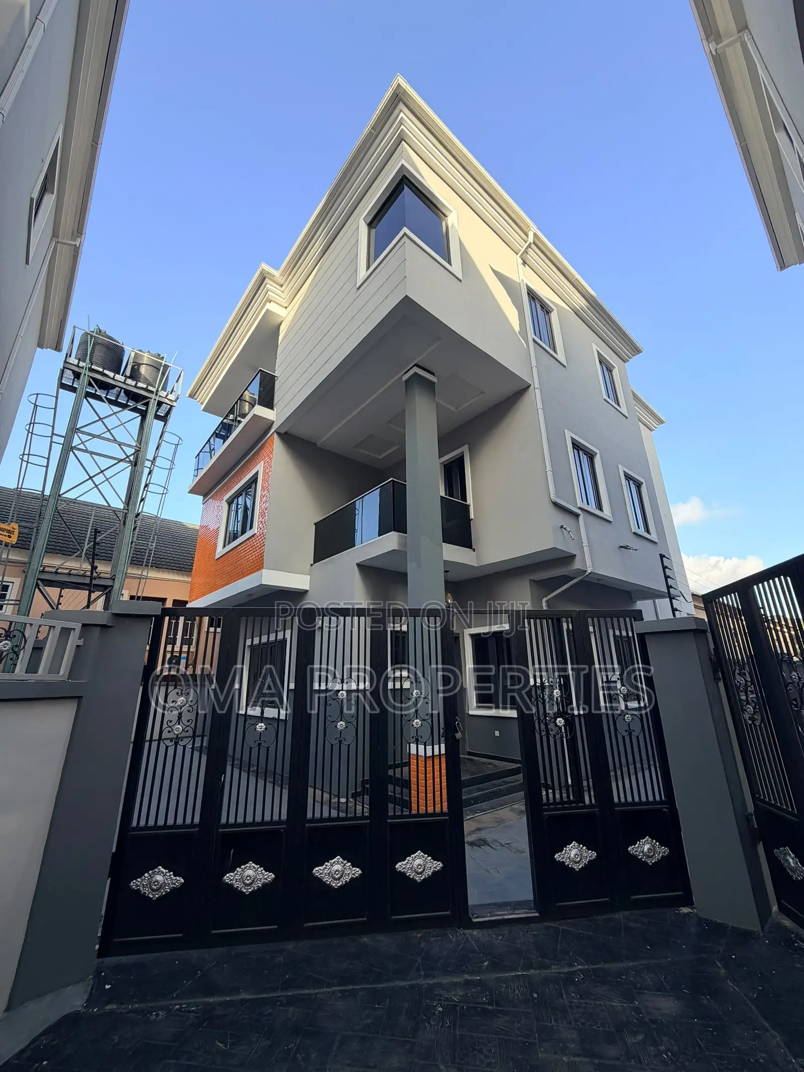 Furnished 5bdrm House in Magodo for sale in Magodo