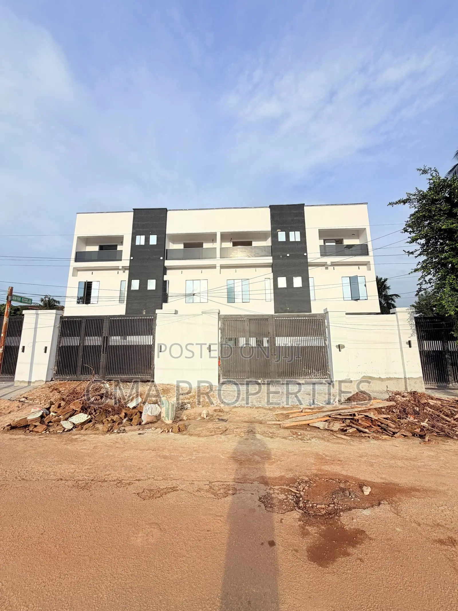 Furnished 4bdrm House in Ikeja GRA for sale in Ikeja GRA
