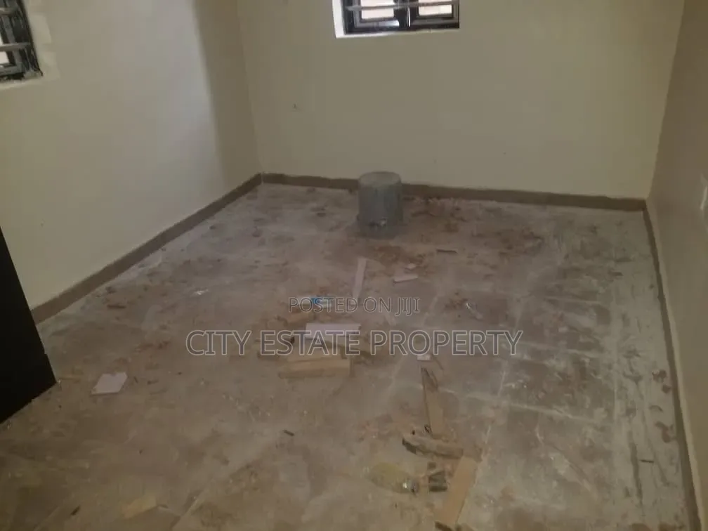 2bdrm Block of Flats in City Estate, Idu Industrial for rent in Idu Industrial