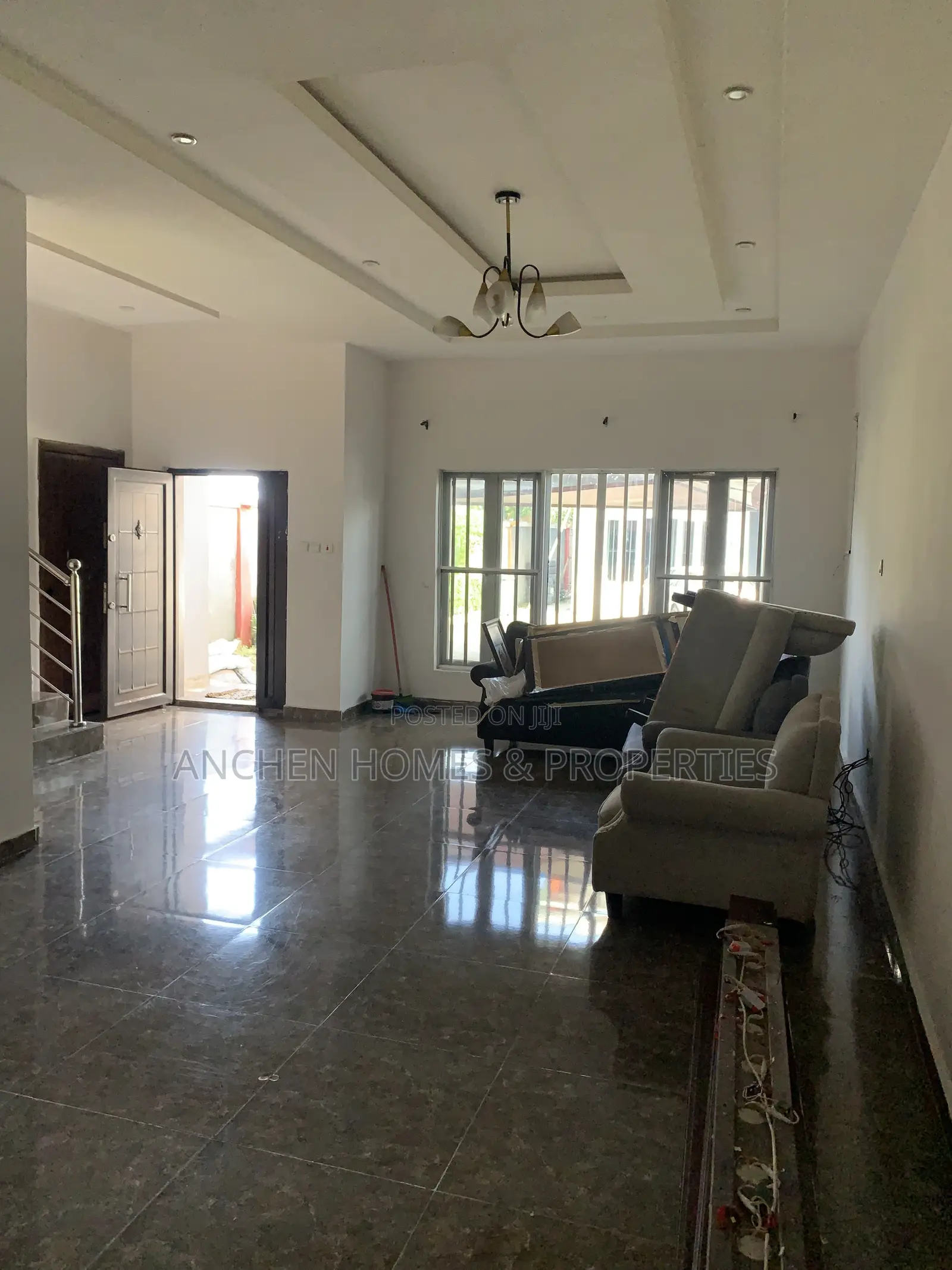 4bdrm Townhouse / Terrace in Zero Flooding Estate for rent in Lekki