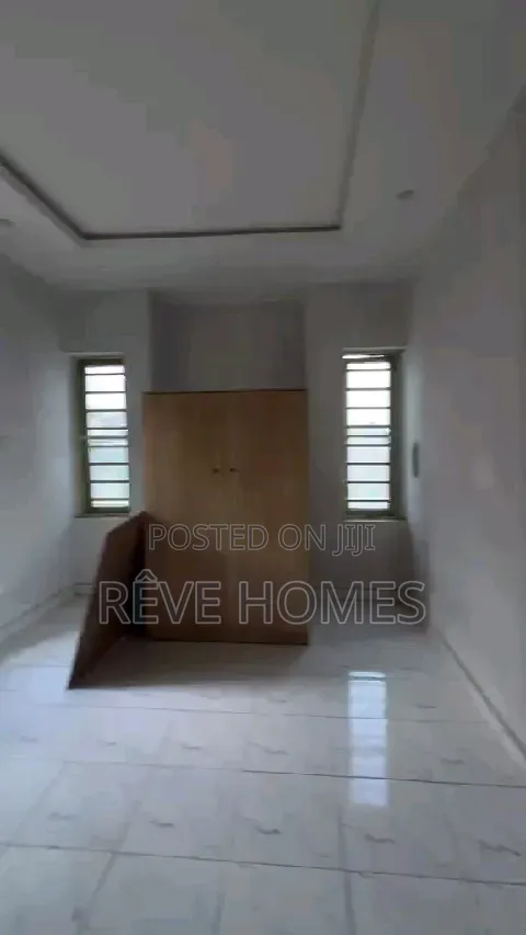 2bdrm Block of Flats in Oworonshoki / Gbagada for rent in Oworonshoki / Gbagada