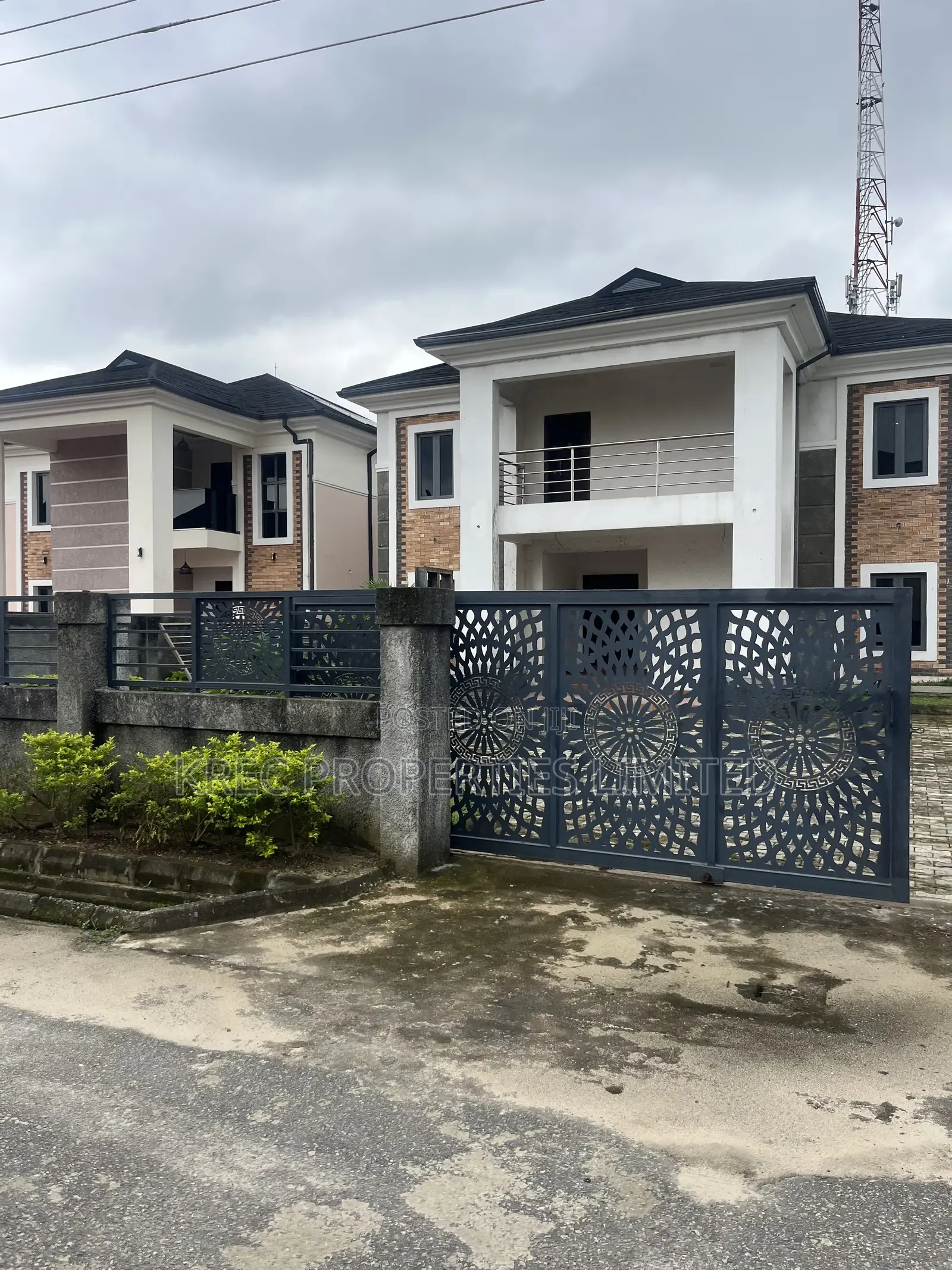 5bedroom Fully Detached Duplex at Rumuodara in Rumuodara