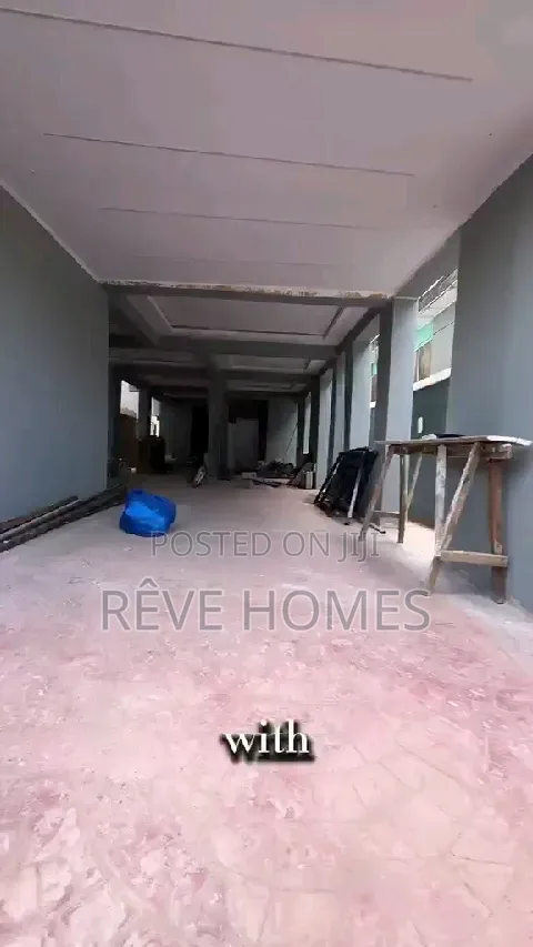 2bdrm Block of Flats in Aguda / Surulere for rent in Aguda / Surulere