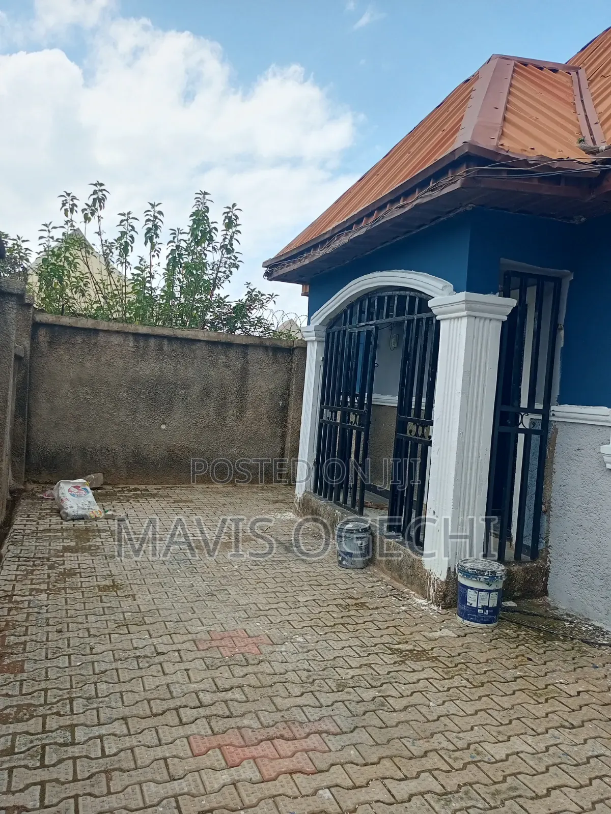 Furnished 3bdrm Bungalow in Lape Estate Road, Karu for rent in Karu