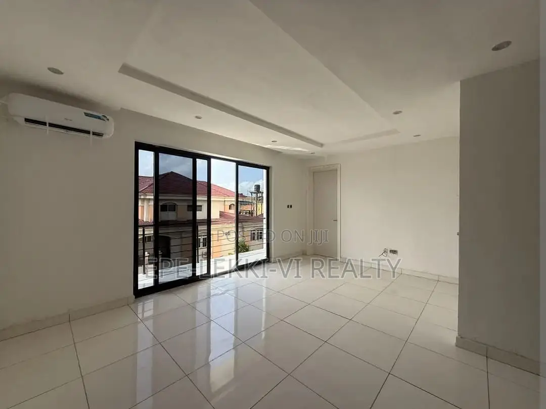 5bdrm Townhouse/Terrace in Ikoyi for sale in Ikoyi