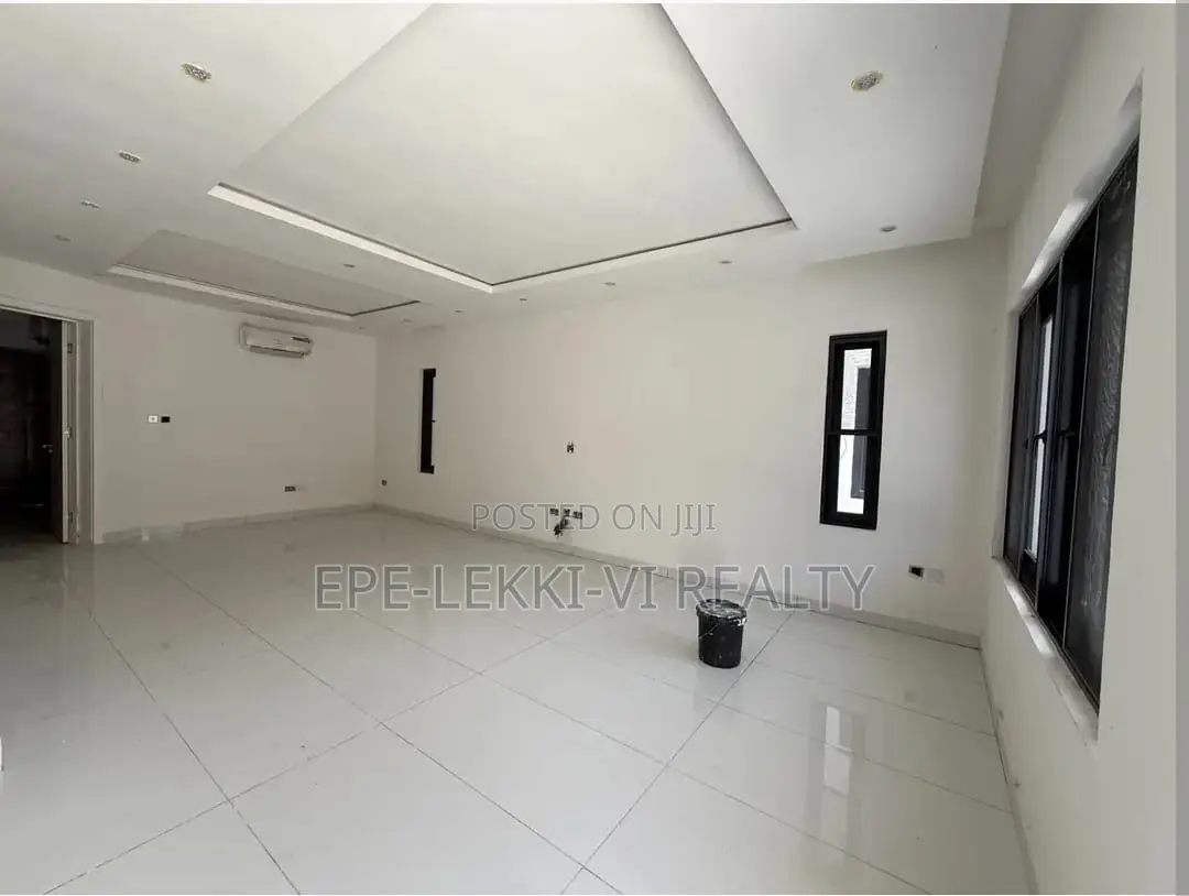 5bdrm Townhouse/Terrace in Ikoyi for sale in Ikoyi