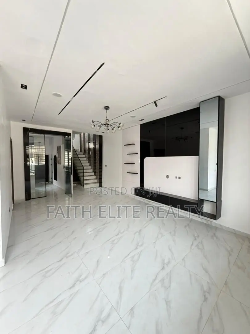 4bdrm Duplex in Lekki Palm City, Ado / Ajah for sale in Ado / Ajah