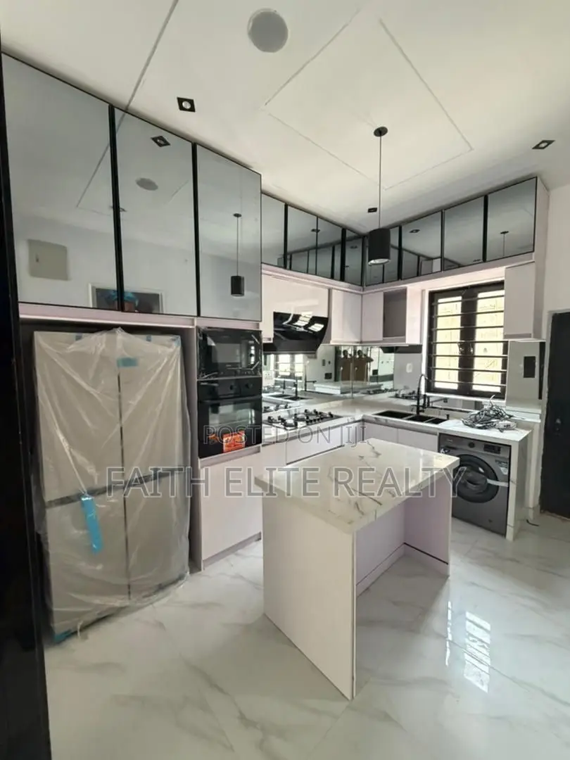 4bdrm Duplex in Lekki Palm City, Ado / Ajah for sale in Ado / Ajah