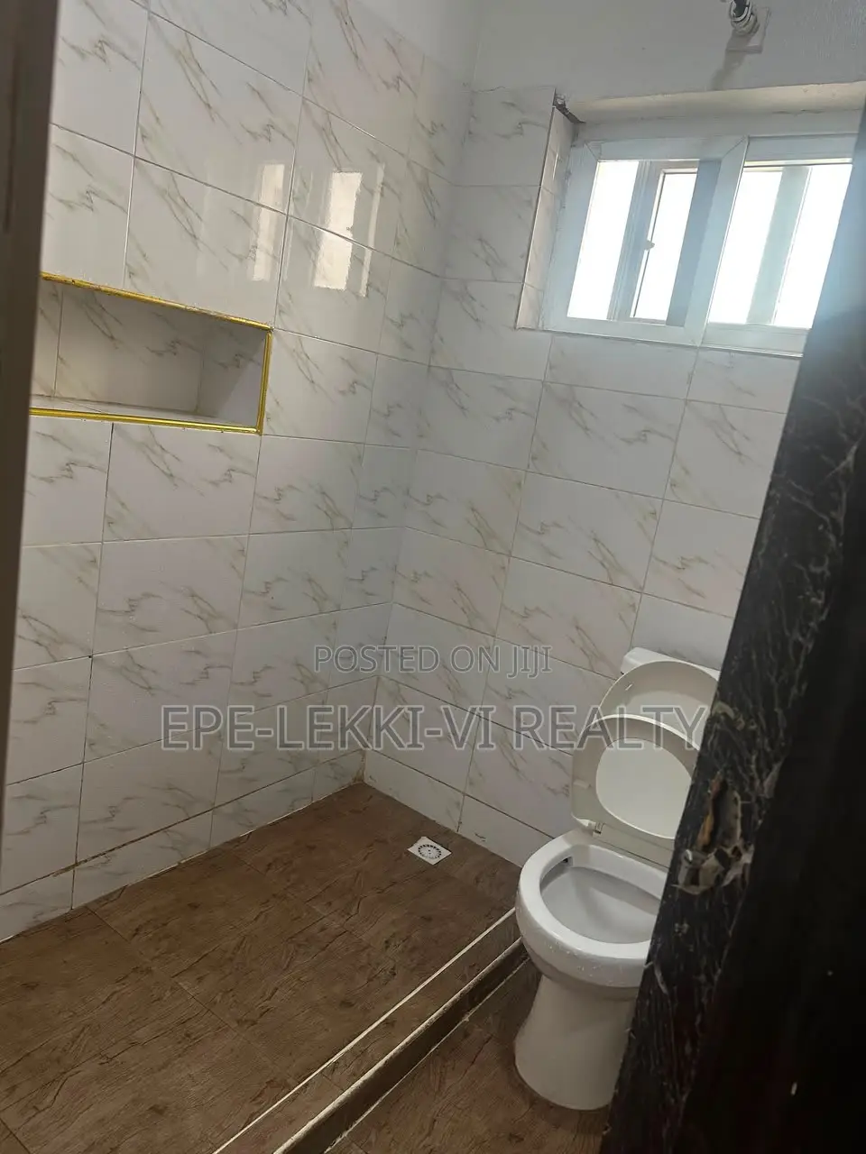 3bdrm Apartment in Lekki Phase 1 for rent in Lekki Phase 1