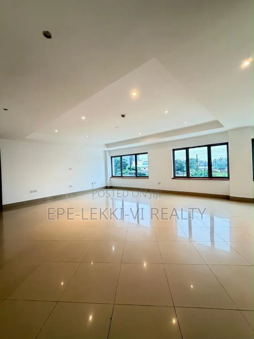 4bdrm Penthouse in Victoria Island for rent in Victoria Island