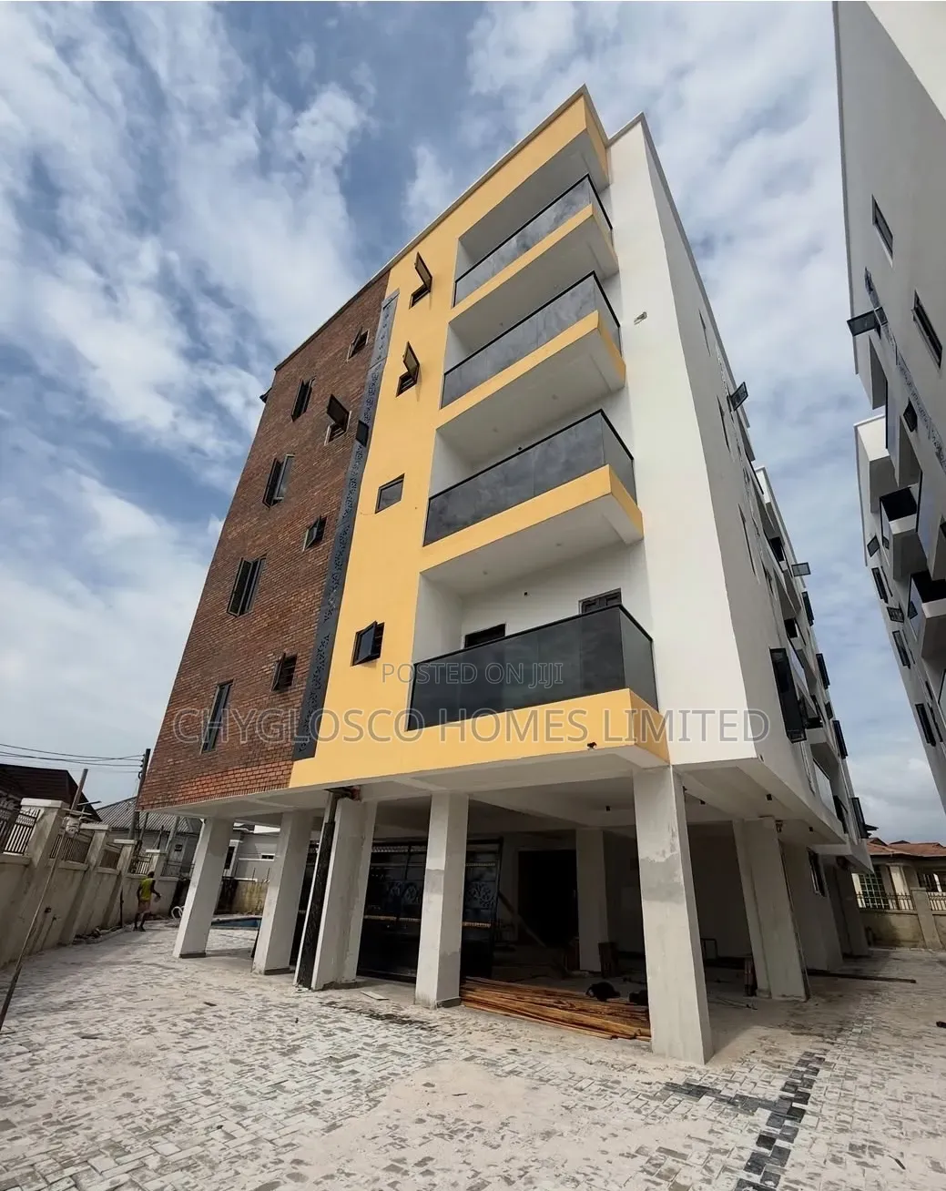 2bdrm Apartment in Eliozu for sale in Eliozu