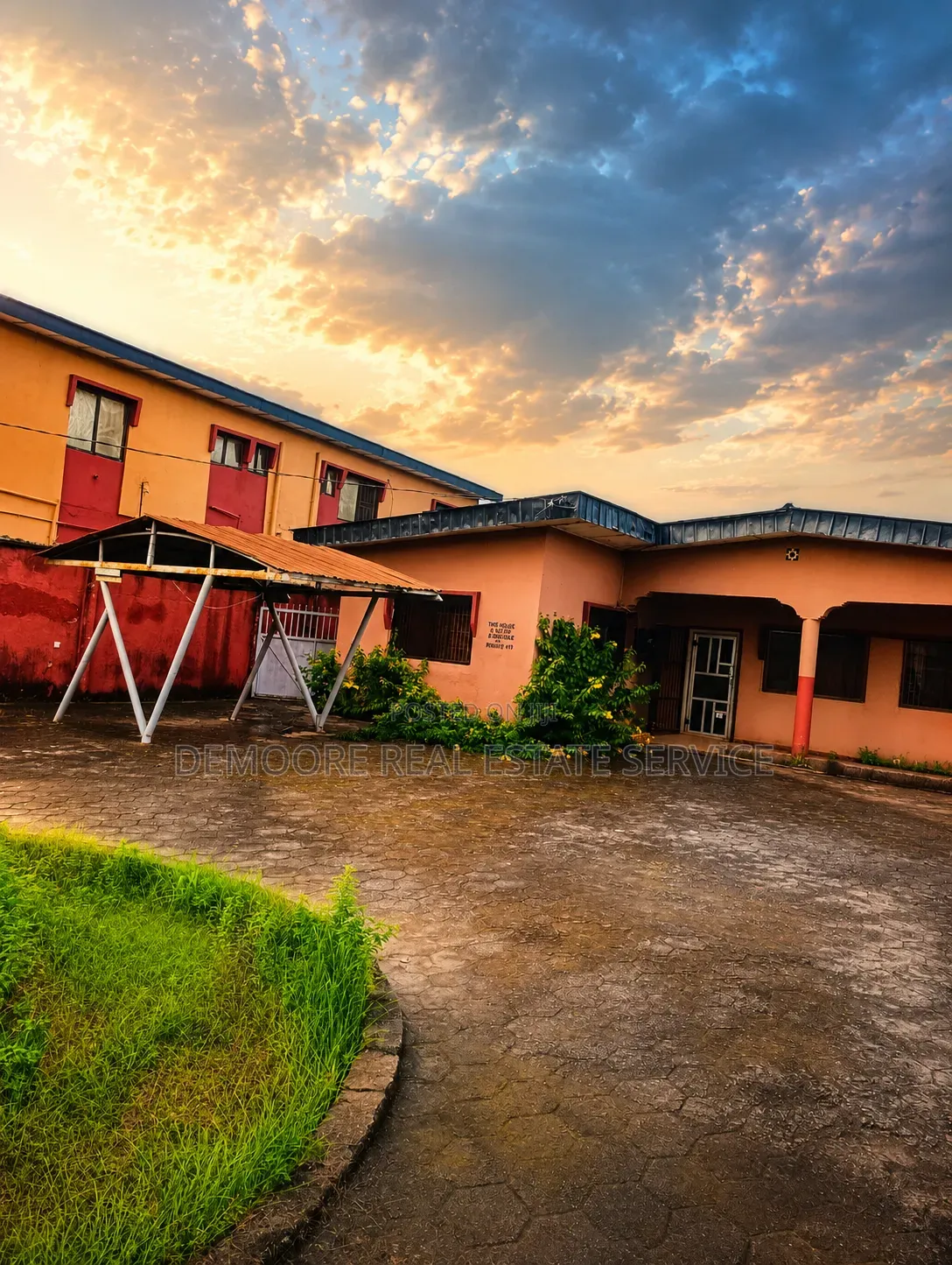 5bdrm Bungalow in Eco Bank, Ejigbo / Ejigbo for sale in Ejigbo / Ejigbo