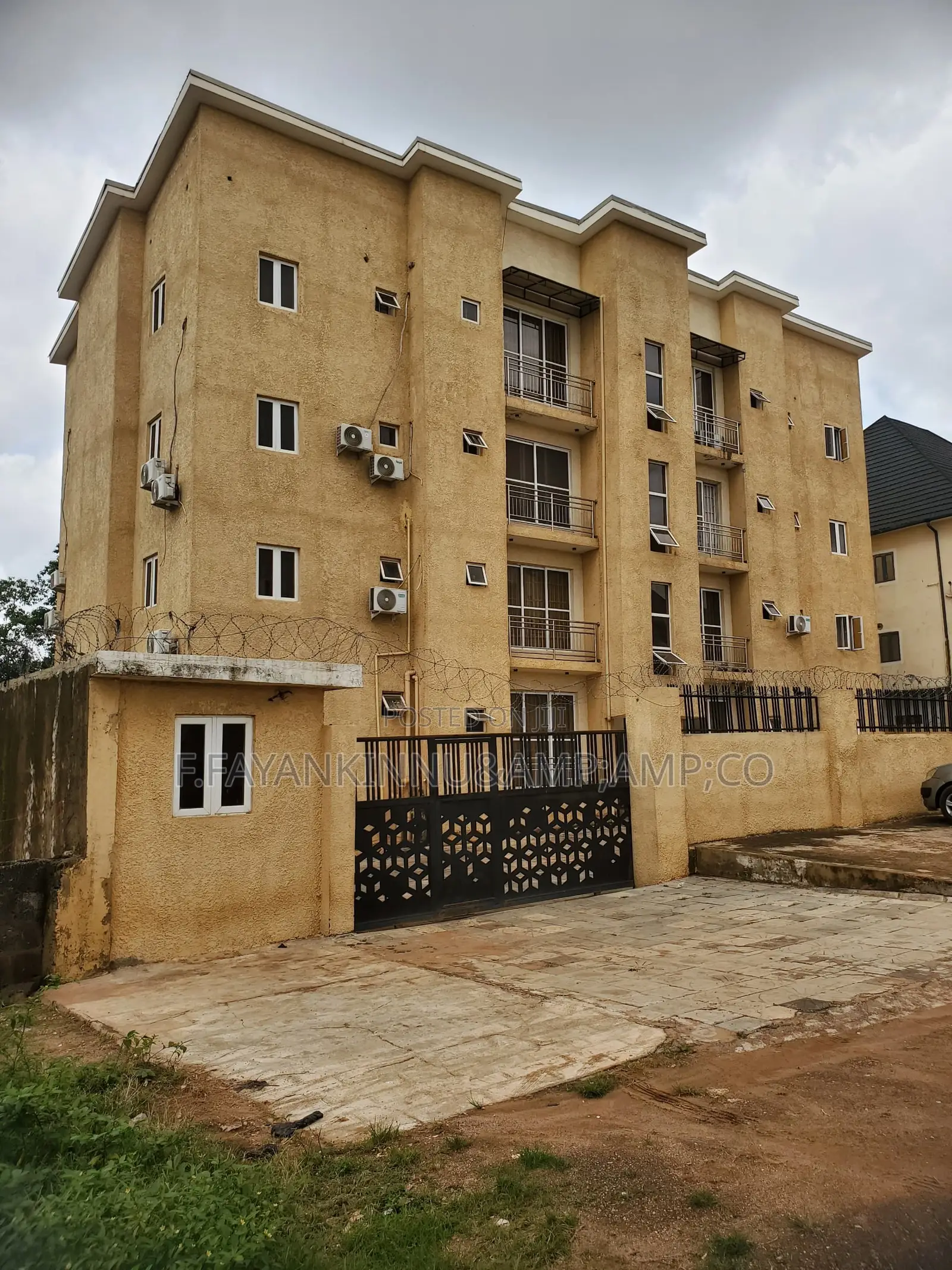 Furnished 2bdrm Block of Flats in Durumi for sale in Durumi