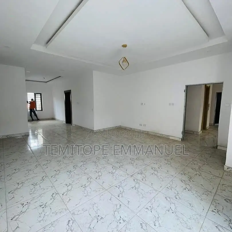Furnished 20bdrm Apartment in Ikeja GRA for sale in Ikeja GRA