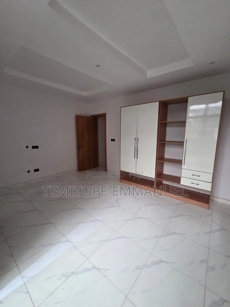 Furnished 3bdrm Apartment in Ikeja GRA for sale in Ikeja GRA