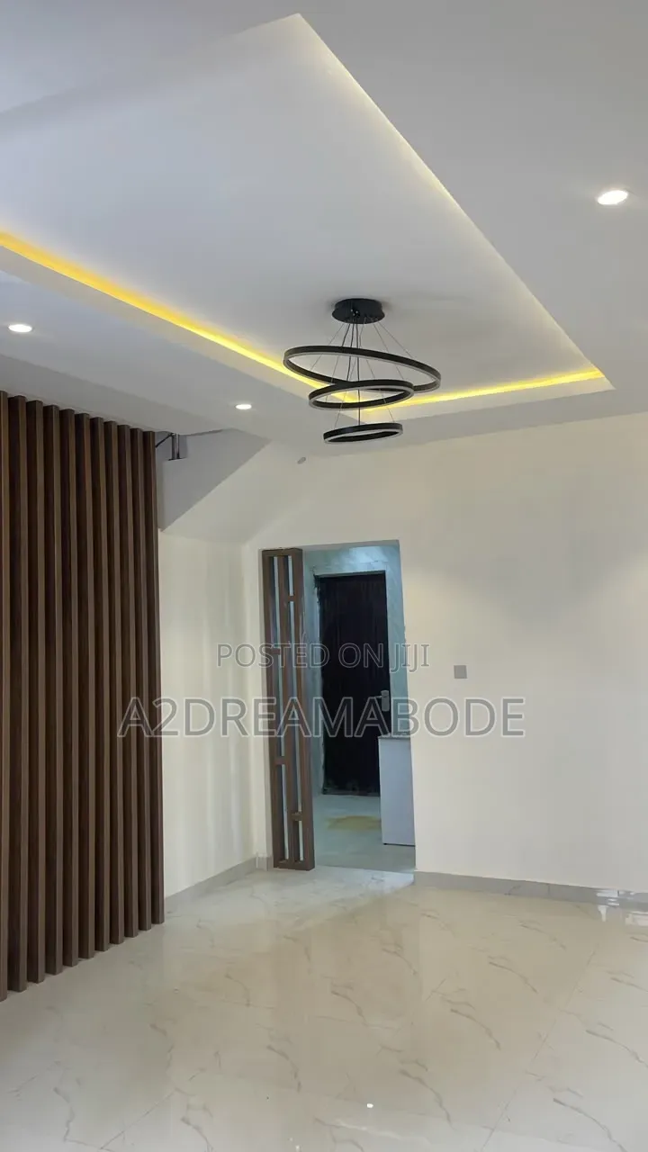 4bdrm Duplex in Magodo, GRA Phase 1 for rent in GRA Phase 1