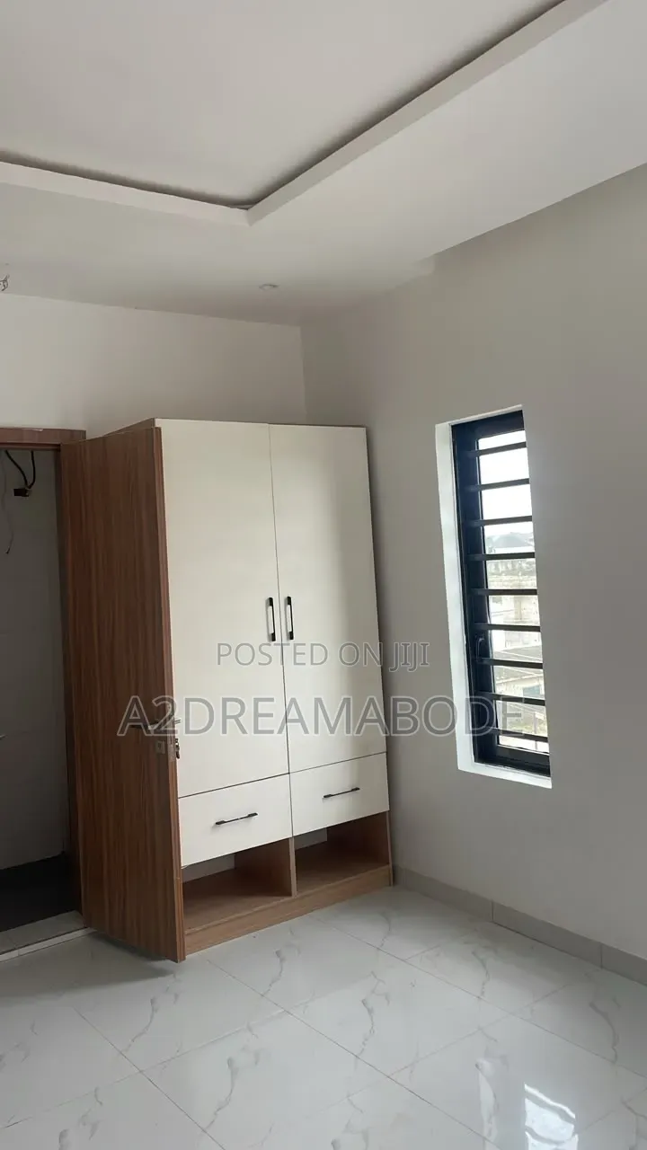 4bdrm Duplex in Magodo, GRA Phase 1 for rent in GRA Phase 1
