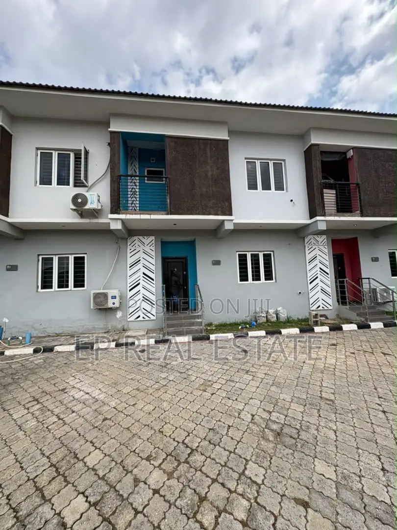 3bdrm Duplex in Karmo for rent in Karmo