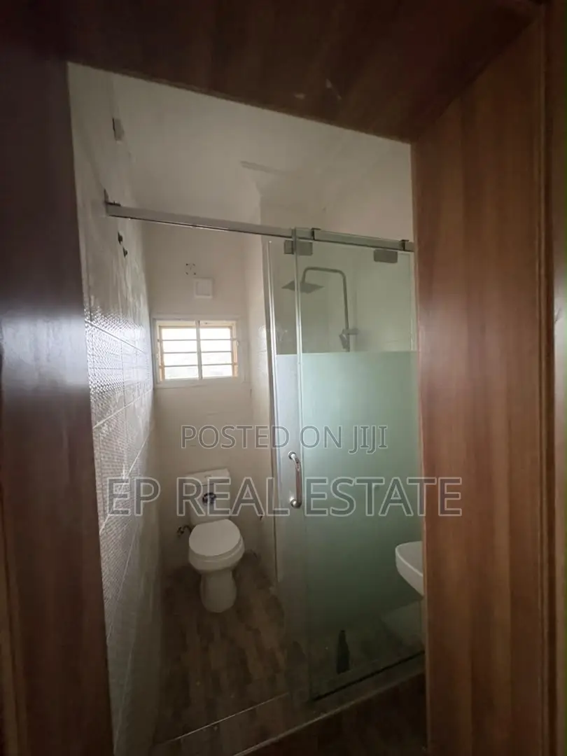 3bdrm Duplex in Karmo for rent in Karmo
