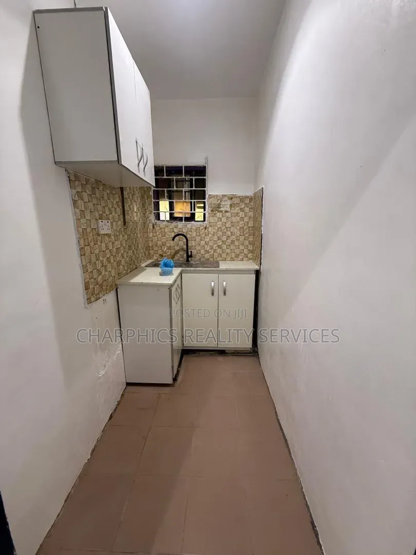 4bdrm Duplex in Mende for rent in Mende