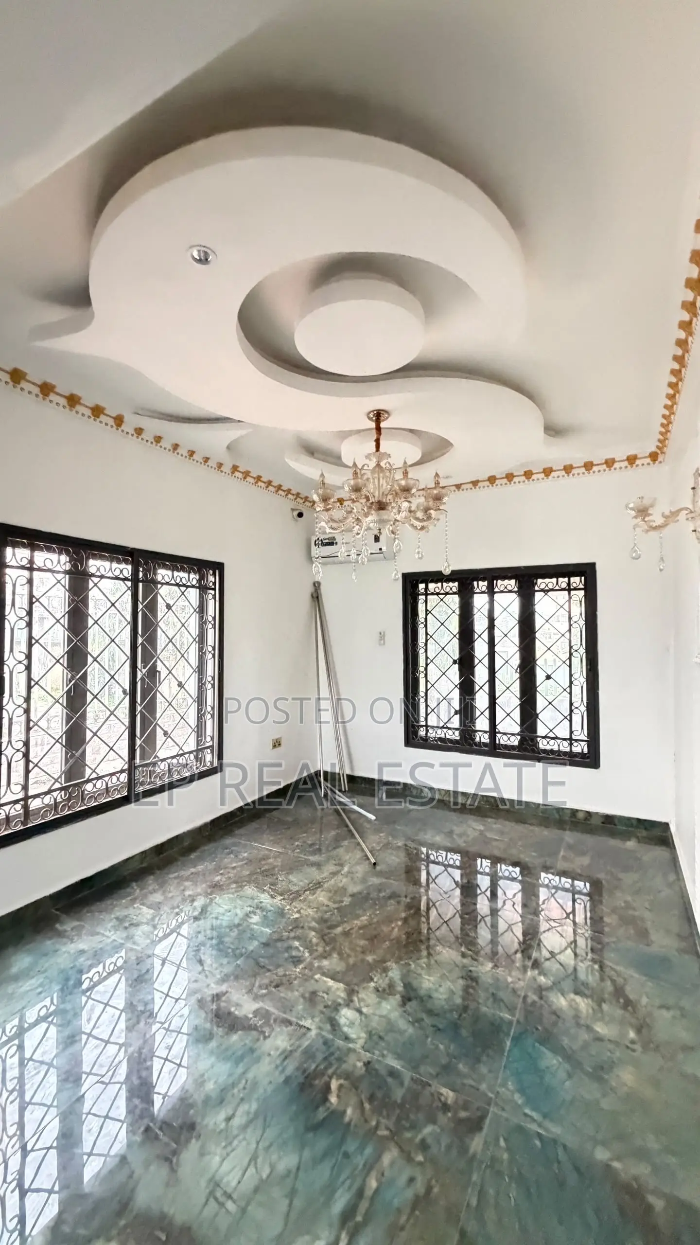7bdrm Duplex in Apo District for rent in Apo District