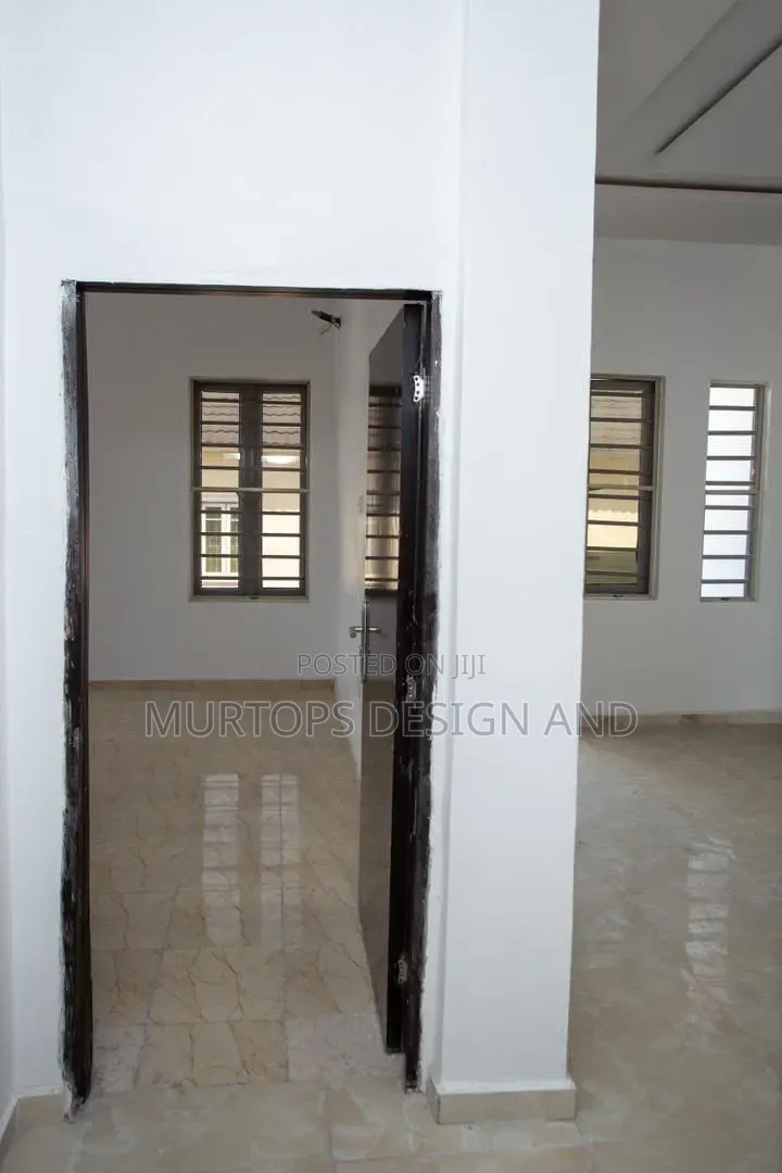 2bdrm Apartment in Osapa london for rent in Osapa london
