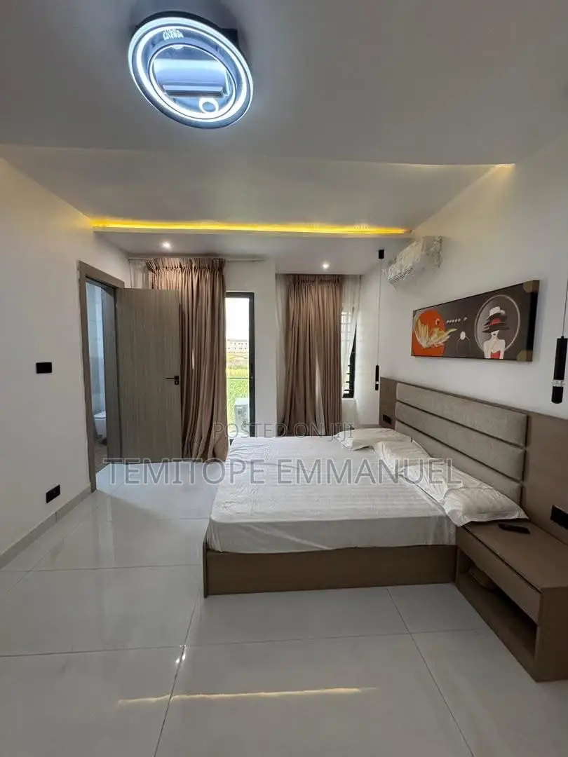 Furnished 2bdrm Apartment in Lekki Phase 1 for sale in Lekki Phase 1