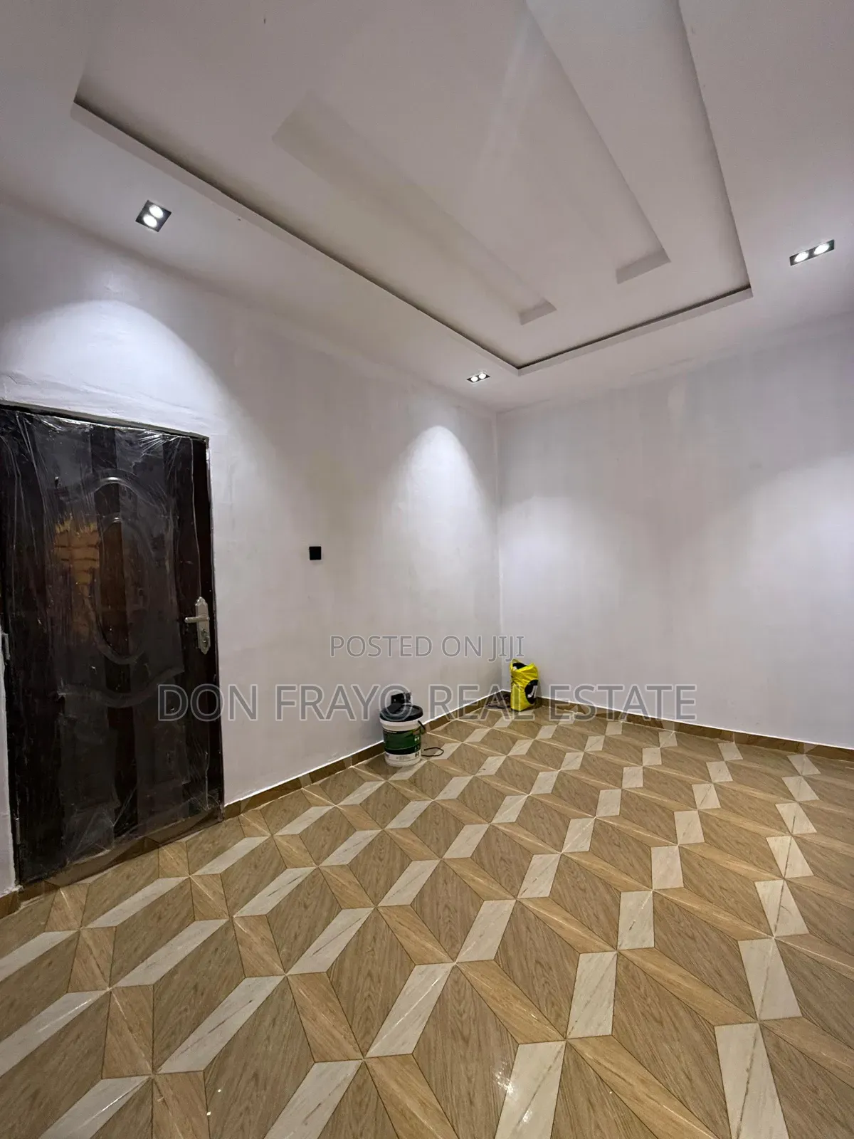 3bdrm Bungalow in Monatan Iwo Road for sale in Iwo Road