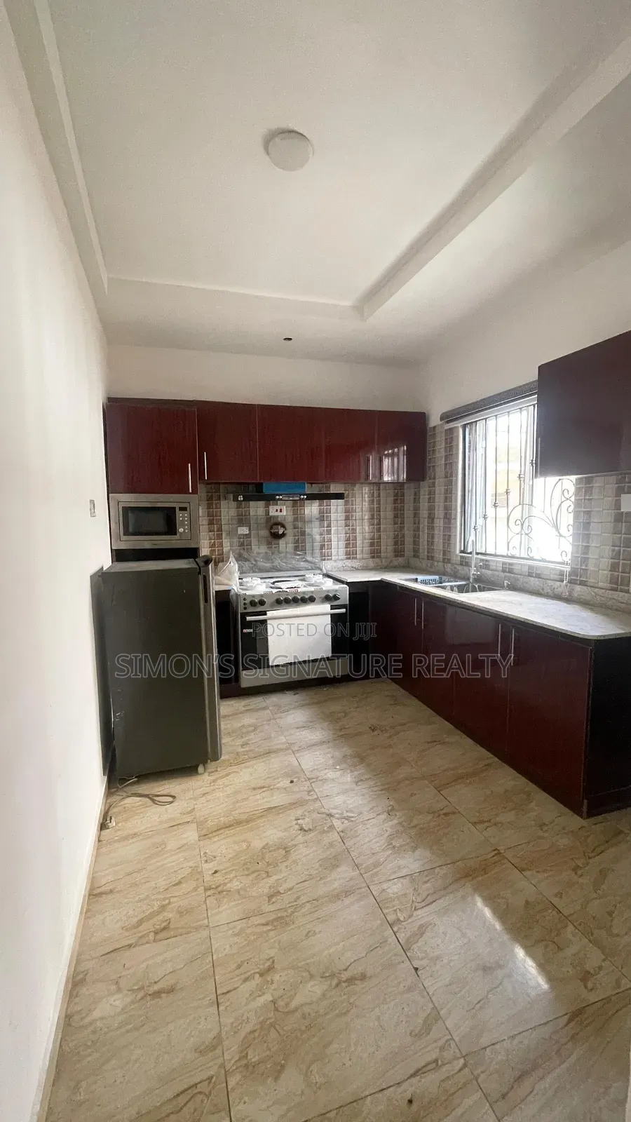 Furnished 5bdrm Duplex in Chevron for rent in Chevron