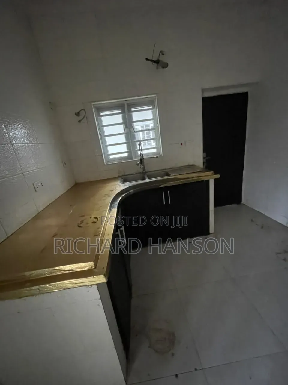 4bdrm Duplex in Cele Medu, Awoyaya for rent in Awoyaya