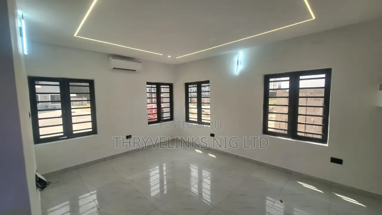3bdrm Duplex in Green Bay Estate,, Ilaje for rent in Ilaje