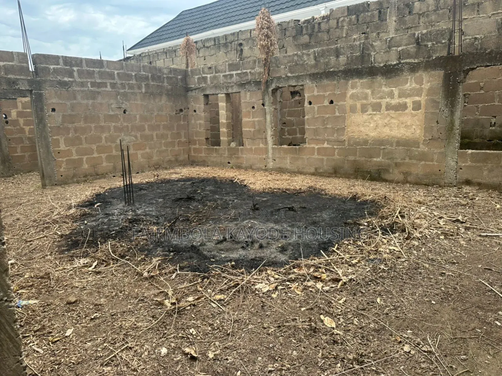4bdrm Duplex in Tella Estate, Akobo for sale in Akobo