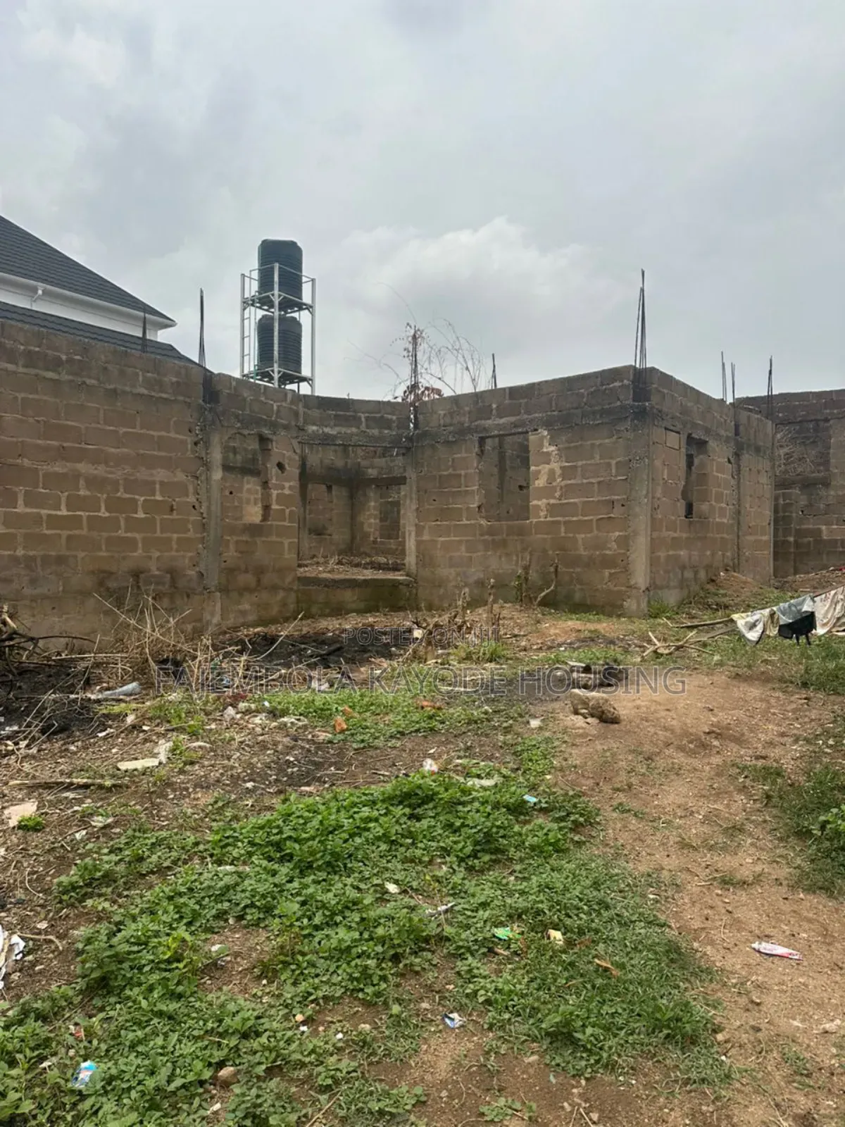4bdrm Duplex in Tella Estate, Akobo for sale in Akobo