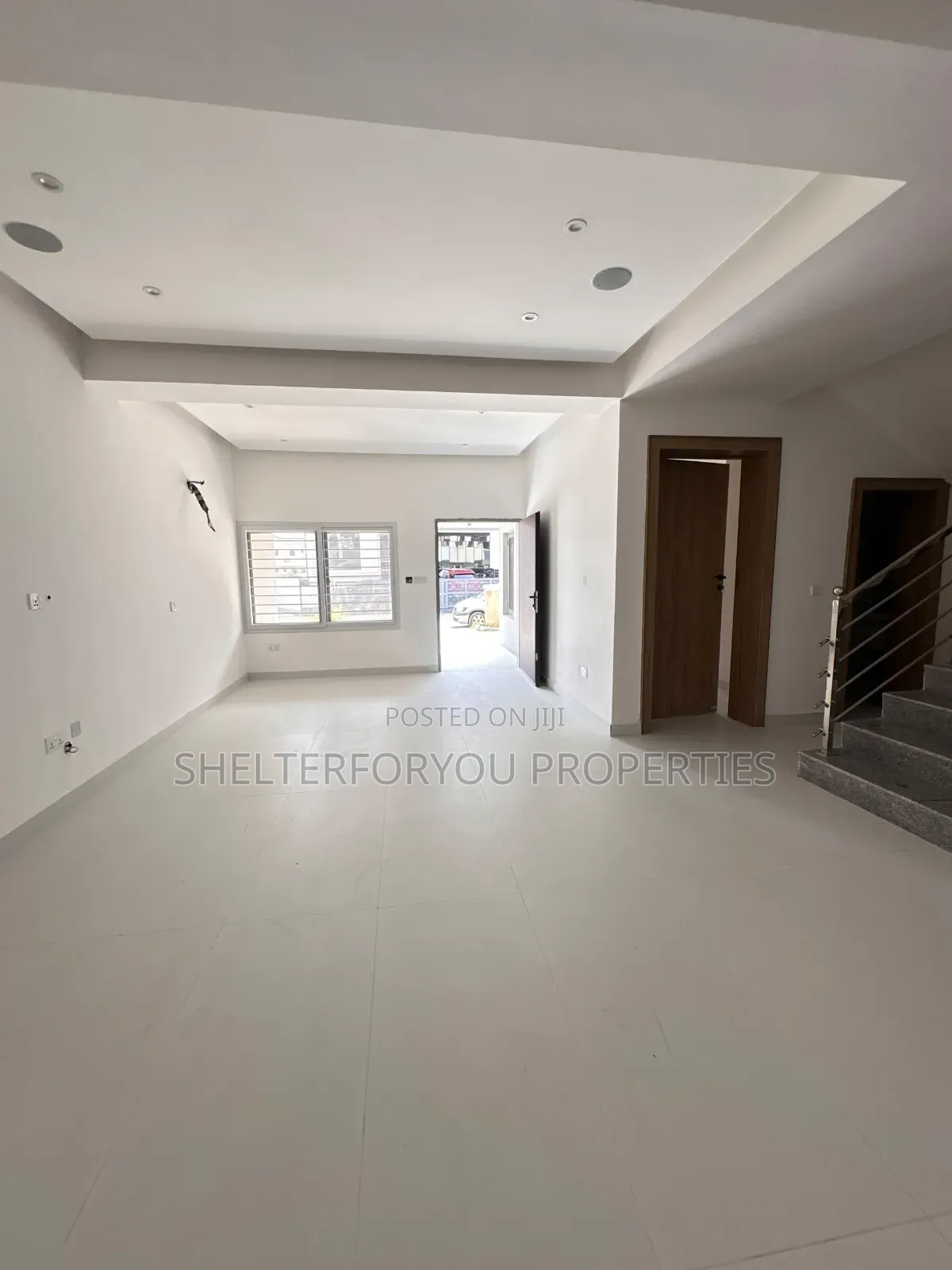 4bdrm Duplex in Lekki Phase 1 for sale in Lekki Phase 1