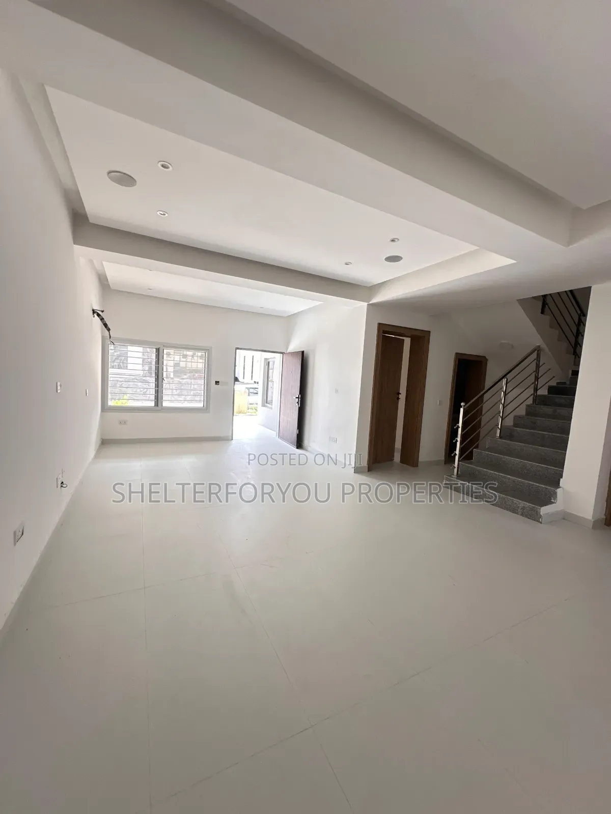4bdrm Duplex in Lekki Phase 1 for sale in Lekki Phase 1