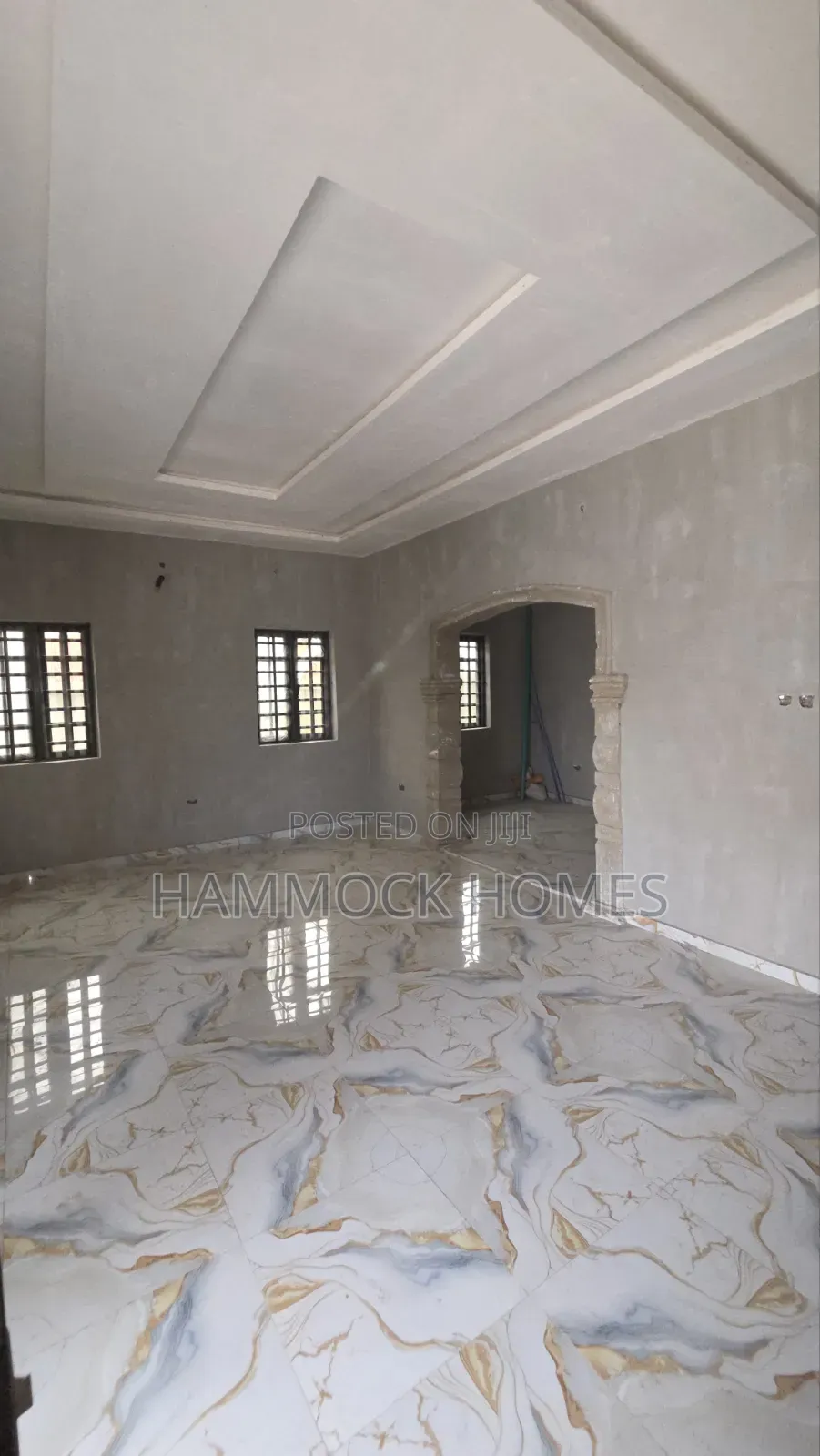 6bdrm Bungalow in Alakia for sale in Alakia